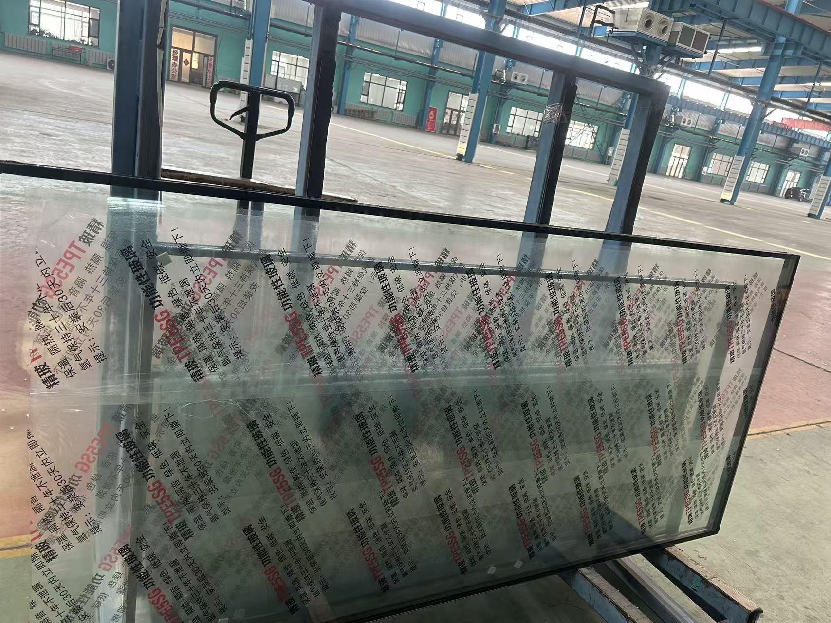 六盘水市玻璃源头工厂防火玻璃 - 一站式服务